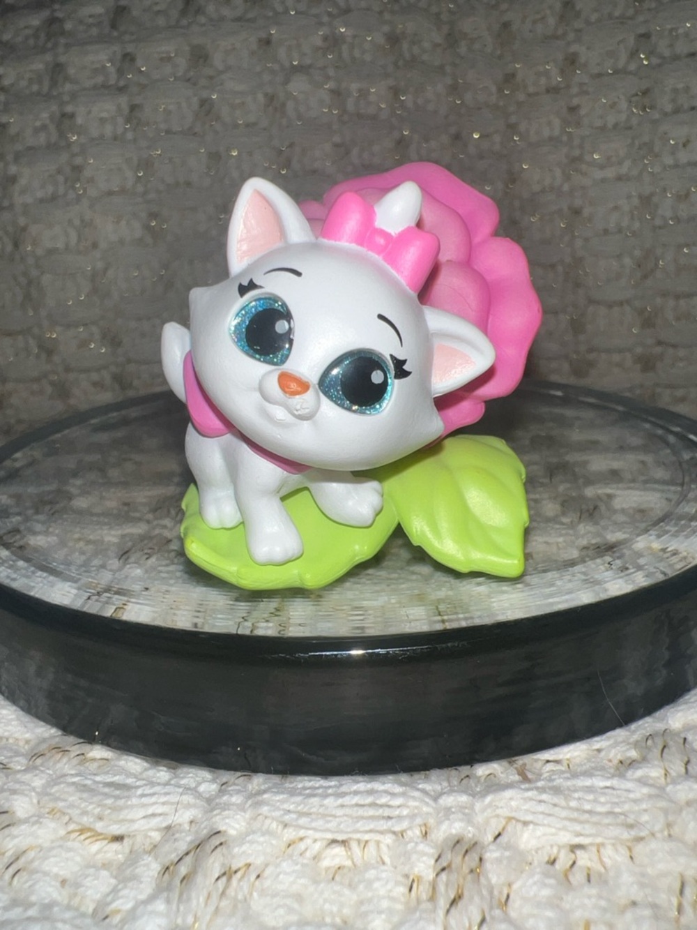 Disney The Aristocats Doorables Marie Toy Figure